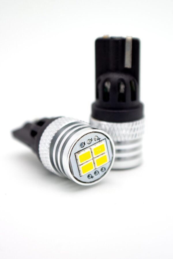 Лампа светодиодная Blick T10(W5W)-K6-W Белый 12V 2шт