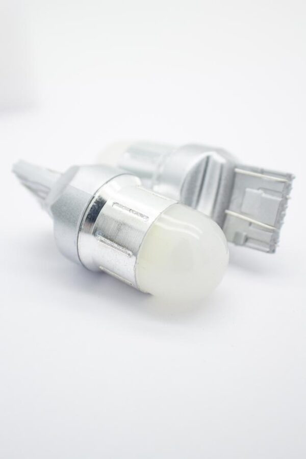 Лампа светодиодная Blick 7443(W21/5W)-6W-C Белый 12V/24V 
