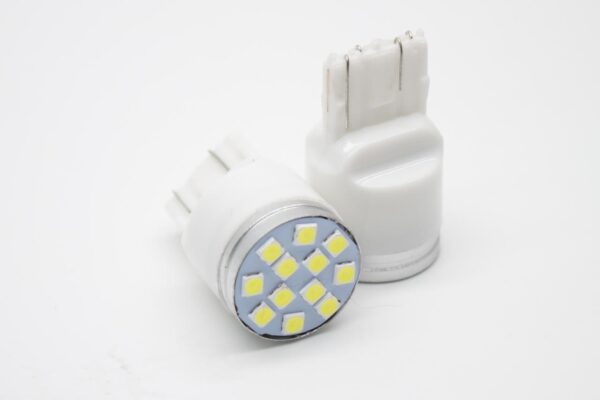 Лампа светодиодная Blick 7443(W21/5W)-3030-12W Белый 12V