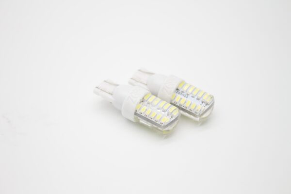 Лампа светодиодная Blick T10(W5W)-3014-24 SJD Белый 12V 