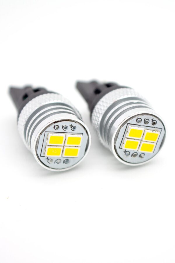 Лампа светодиодная Blick T10(W5W)-K6-W Белый 12V 2шт