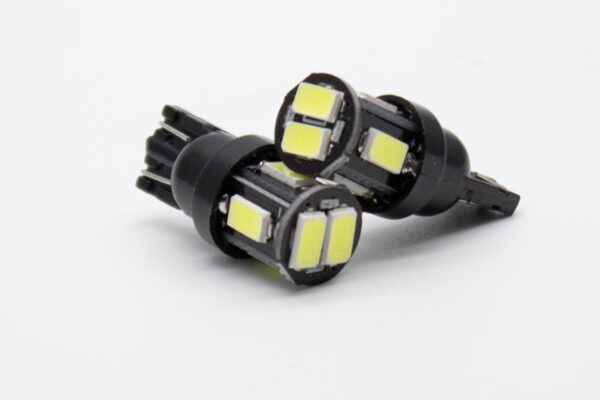 Лампа светодиодная Blick T10(W5W)-5630-6SMD+линза Белый 12V